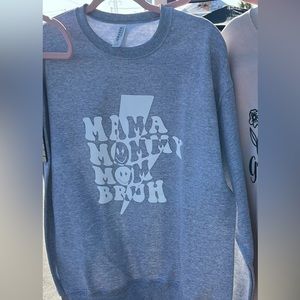 Grey crewneck